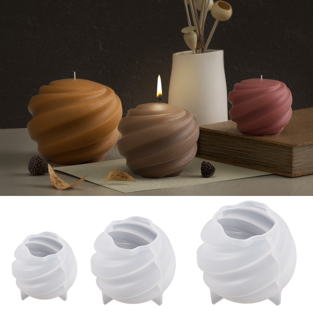 Soap Making Recipes - قالب شموع كوكب دوار من السيليكون